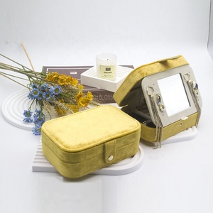 Hot selling velvet rectangle custom Logo Jewellery Organizer Portable necklace rings travel Jewelry box