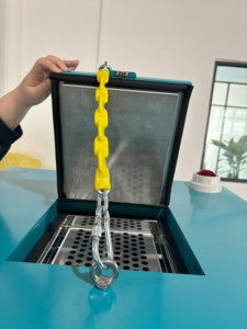 Chambre de sécurité intelligente pour batteries |   Boîte de protection de batterie certifiée CE avec suppression automatique des incendies - Product Image 2