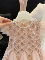 Robe de sirène pour filles avec écailles en paillettes et tulle, avec bandeau assorti pour les occasions de fête et de spectacle
