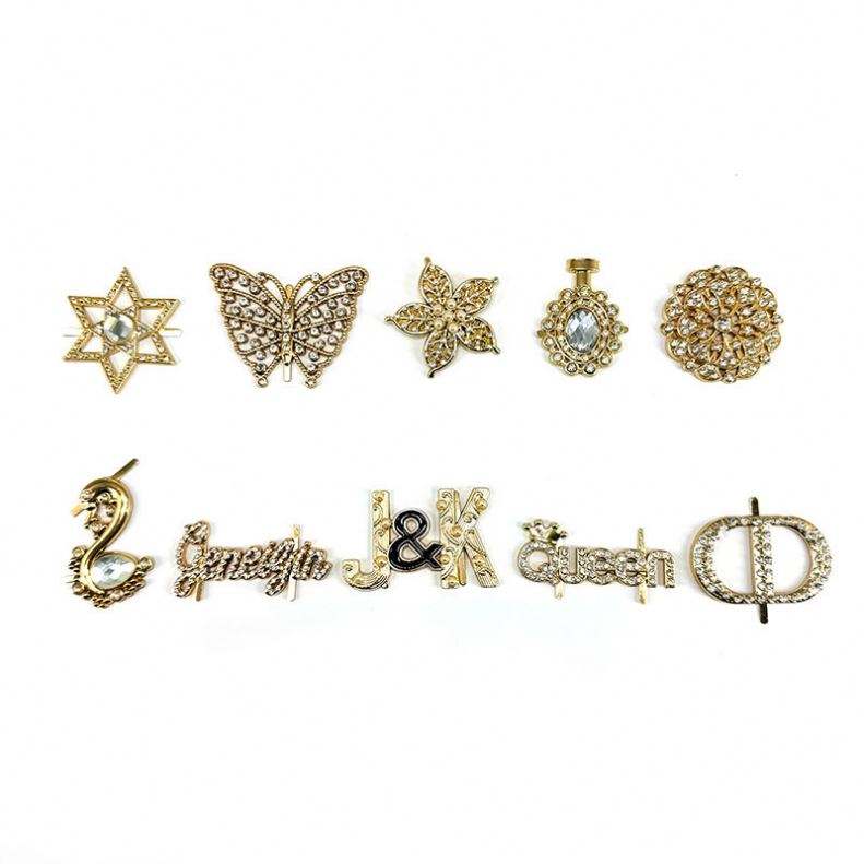 2025 Metal Decorative Buckle Diamond Butterfly Design Crystal Bow and Letter Buckles Made of Zinc Alloy for Bags
