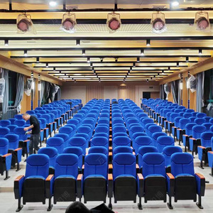 เก้าอี้โรงละครมานวาเอ็กซ์โป รุ่น HB523 สีบลูบีช พร้อมที่วางแขน สำหรับหอประชุมและห้องประชุม - Product Image 5
