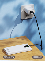 Vente chaude 22.5 Power Banks 3 Batterie externe Charge rapide Station d'alimentation à charge rapide Ultra mince 10000mAh avec USB Type C
