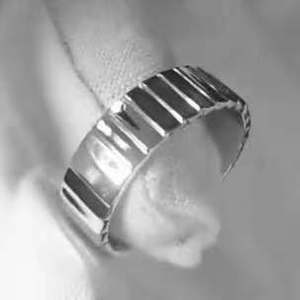 Anello a strisce personalizzato 14k god placcato - Product Image 4