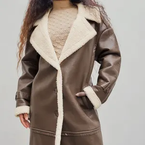 女性カスタムコージーターンダウンカラー長袖厚手のムーリングトレンチコートクラシックブラウンフェイクソフトシェルパボタンロングジャケット