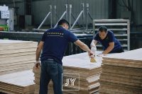 Panneau MDF ignifuge 1220x2440mm 18mm E1 FR pour matériaux de construction et meubles