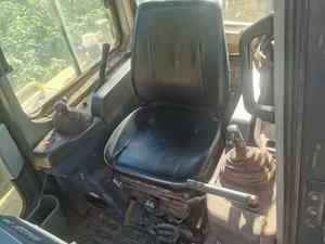 Tractor sobre orugas en estado de uso, excavadora sobre orugas, hecha en Japón, en estado de uso, en estado de uso, con excavadora de orugas, hecha en Japón, en estado de uso, de la mano, de la mano de la excavadora, hecha en Japón, de la mano, de la D575A-5 - Product Image 4