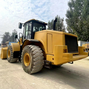 รถตักล้อยางมือสอง Caterpillar CAT 972 รถตักแบคโฮ สภาพดีเยี่ยม รับน้ำหนักได้ 9 ตัน ปั๊มไฮดรอลิก TCM - Product Image 1