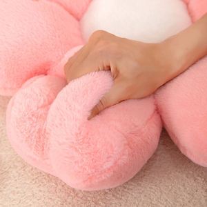 Nuevo Cojín de Peluche Transfronterizo con Diseño de Girasol Durmiente y Relleno de Algodón PP, Personalizable para Uso en Oficina - Product Image 4