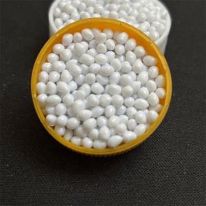 Resina PET blanca, tereftalato de polietileno, grado de película PET, virutas de grado de botella, materia prima para botella de plástico, Gránulos de PET - Product Image 4
