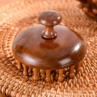 Peigne de massage rond en bois de santal à 28 dents pour le cuir chevelu, thérapie capillaire et massage des méridiens du corps entier