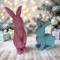 Großhandel Neu Eingetroffen Handgefertigter Polyresin-Hase in Rosa und Blau Zertifiziertes Ostergeschenk mit Lustiger Hasen-Tischdekoration