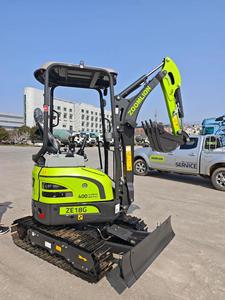 Mini-excavatrice hydraulique puissante ZE18GU en promotion – Machine compacte sur chenilles pour travaux de terrassement - Product Image 4