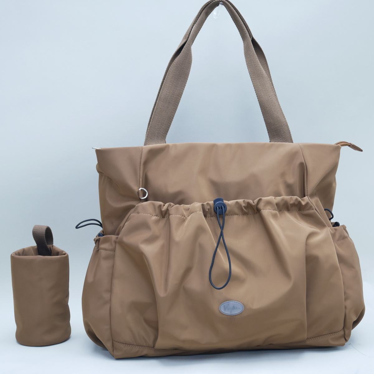 สีน้ำตาล