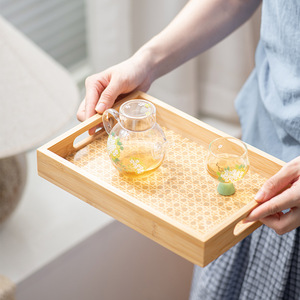Bandeja de servir rectangular de bambú con asas y patrón geométrico para servir té, uso en sala de estar - Product Image 3