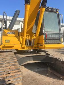 Excavatrice sur chenilles Komatsu PC200 d'occasion, moteur d'origine, puissante, pour travaux de terrassement en carrière, bon état, prête à l'exportation - Product Image 5