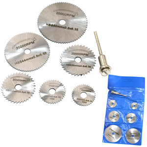 Accessori <span class=keywords><strong>per</strong></span> fresa elettrica: Set di 7 lame da taglio in acciaio ad alta velocità <span class=keywords><strong>per</strong></span> <span class=keywords><strong>legno</strong></span>, plastica, rame, alluminio e metalli teneri, con asta da 3,2 mm - Product Image 1