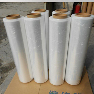 Film étirable transparent en PE de Chine pour emballage manuel - Product Image 3