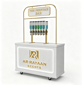 Présentoir de Luxe pour Parfums – Chariot Métallique Démontable pour Kiosque Commercial - Product Image 4