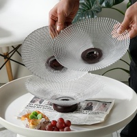 Grand saladier et bol à fruits en verre rond en forme d'entonnoir avec base en bois, assiette à dessert, bonbons, gâteaux, collations pour la maison, décoration de mariage