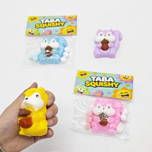 ของเล่นบีบรูปกระรอก Taba JO Novelty Squishy  ทำจากวัสดุ TPR นุ่ม ช่วยคลายเครียด บรรเทาความวิตกกังวล - Product Image 3