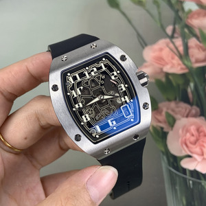 Montre mécanique de sport de luxe pour homme RM67-01, ultra-fine, en titane, avec cristal saphir, bracelet en caoutchouc, style designer - Product Image 1