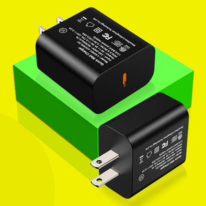Caricabatterie USB C 25W PD PPS a Ricarica Rapida per Telefoni Cellulari, Spina USA, Compatibile OTP, Certificato ETL FCC, Disponibile in Nero e Bianco - Product Image 2