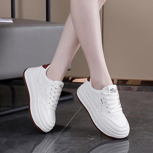 Nouvelles baskets <span class=keywords><strong>compensées</strong></span> blanches style coréen pour femme, collection automne 2026 – Chaussures polyvalentes et tendance pour le sport et le quotidien - Product Image 2