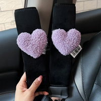Housse de ceinture de sécurité en peluche à motif cœur - Protection d'épaule chaude pour filles et femmes, ajustement universel pour BMW Honda