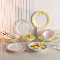 Handgeschilderde minimalistische vlinderknoop keramische serviesgoed schattige zoete dessert- en snacksets fruit- en ontbijtborden