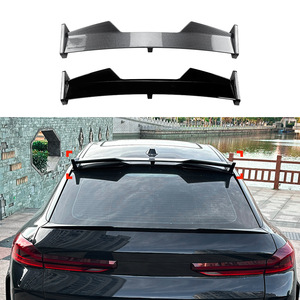 Alerón Trasero Estilo Blade para BMW X6 G06 M Sport 2019+, Textura de Fibra de Carbono Negro Piano, ABS - Product Image 1
