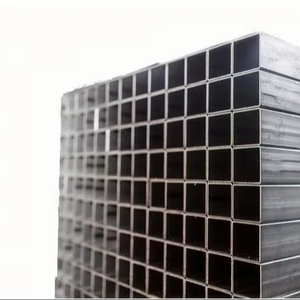 Tubo quadrato in acciaio al carbonio di alta qualità ASTM A36 Q195 Q235 Q345 SS400 acciaio resistente nero tubo quadrato cavo a buon mercato
