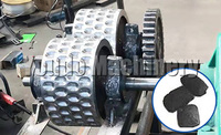 Machine de production de briquettes de charbon hydrauliques à économie d'énergie, machine de moulage de briquettes de charbon de bois pour la fabrication de petites boules de charbon