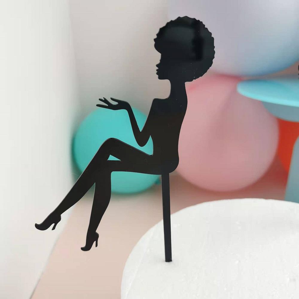 เด็กผู้หญิงบี