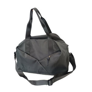 2025 femmes unisexe gris cuir sac fourre-tout avec fermeture à glissière broderie décoration été mode Polyester sac à main abordable - Product Image 2