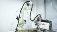 Robot machine à souder automatique 1500W 2000W Bras mécanique 3000W