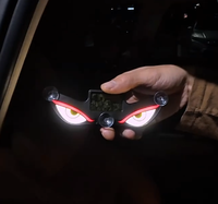 Lampe LED Solaire Anti-Collision pour Vitre Arrière de Voiture, Effet Œil de Diable, Induction Dynamique, Lumière d'Ambiance Automobile