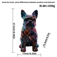 Statue de chien créative Statue de bouledogue français en résine graffiti peinte par transfert d'eau pour la décoration intérieure