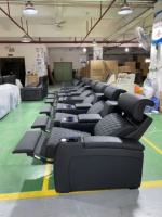 Italienisches Design 3-Sitzer Heimkino-Möbel Elektrischer Relaxsessel mit Mittelkonsole für Medienraum und Kinobenutzerlebnis