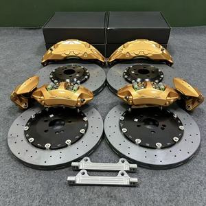 Kit de Pinzas de Freno con Disco de Cerámica de Carbono de 4-6 Pistones para <span class=keywords><strong>Mercedes</strong></span>-<span class=keywords><strong>AMG</strong></span> A45 S CLA45 S C63 S E63 S <span class=keywords><strong>GT</strong></span> <span class=keywords><strong>63</strong></span> S S63 L - Product Image 1