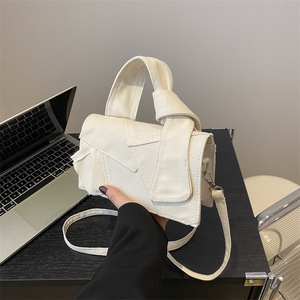 Bolso de hombro de mujer con diseño de retazos a la moda, bolso vaquero para mujer, bolso de mano vaquero de gran capacidad - Product Image 6