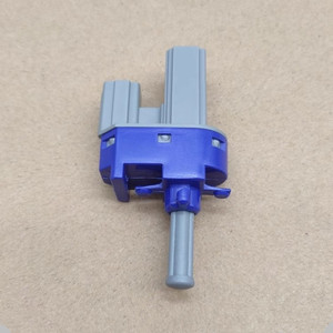 Interruptor de Embrague Mazda GJ6A6649YA para Mazda 6, CX-4, CX-5, Mazda 3, Pieza de Repuesto - Product Image 3