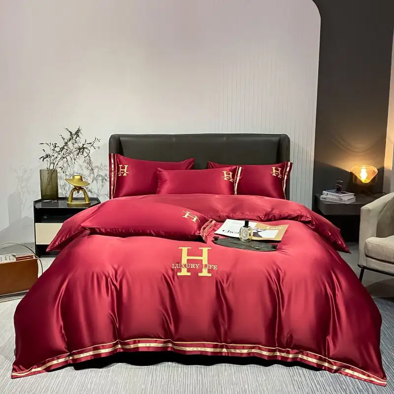 Gebruikte Bedden Lakens Typisch Hotel Bed Nederzetting Handdoeken En Beddengoed Voor Het Ziekenhuis