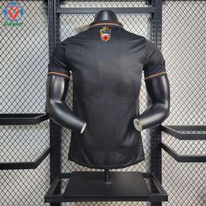 ชุดเสื้อเจอราเกอร์<span class=keywords><strong>ทีม</strong></span><span class=keywords><strong>ชาติ</strong></span>เม็กซิโกสีดำทอง รุ่น 2526 ของ JY Wholesale Custom สำหรับแฟนบอลและนักเตะ <span class=keywords><strong>ฟุตบอล</strong></span>ไทย - Product Image 1