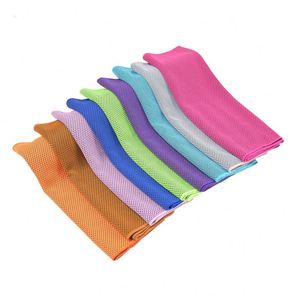 Serviette de sport rafraîchissante en microfibre de haute qualité pour l'exercice et la gym, personnalisable - Product Image 3