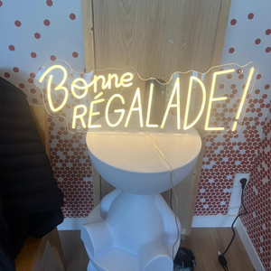 Enseigne au néon LED personnalisée avec lettres en acrylique 3D, design imperméable - Livraison rapide - Product Image 4