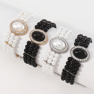 Kaimei Bijoux de mode <span class=keywords><strong>Bracelet</strong></span> rétro élégant personnalisé Perle d'eau Diamant Perles de résine Élastique Bracelets de perles de mariée Femmes - Product Image 1