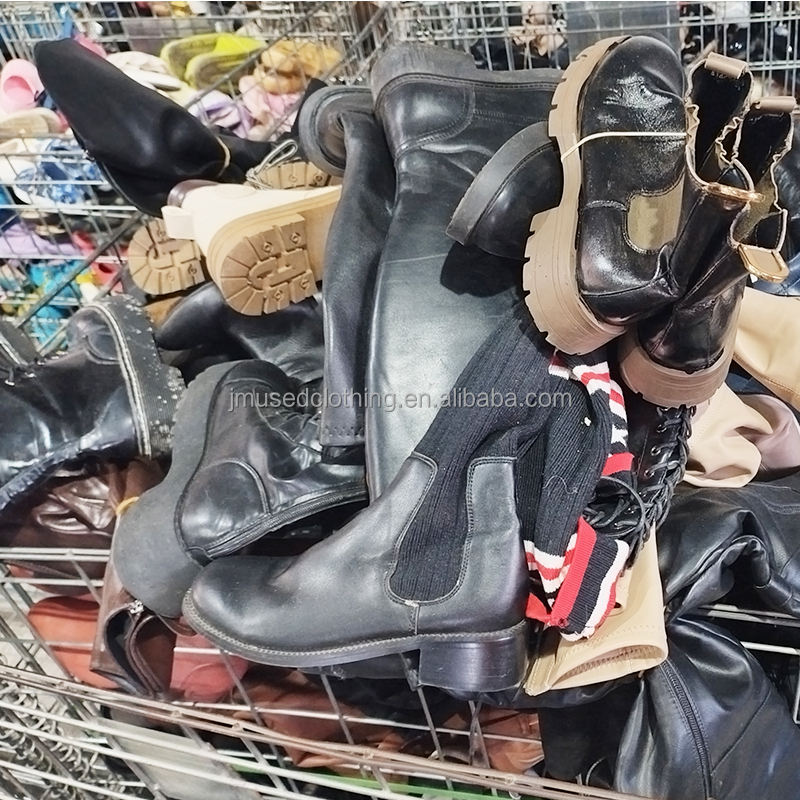 Equípate para el Rendimiento: botas de motocicleta usadas de Alta