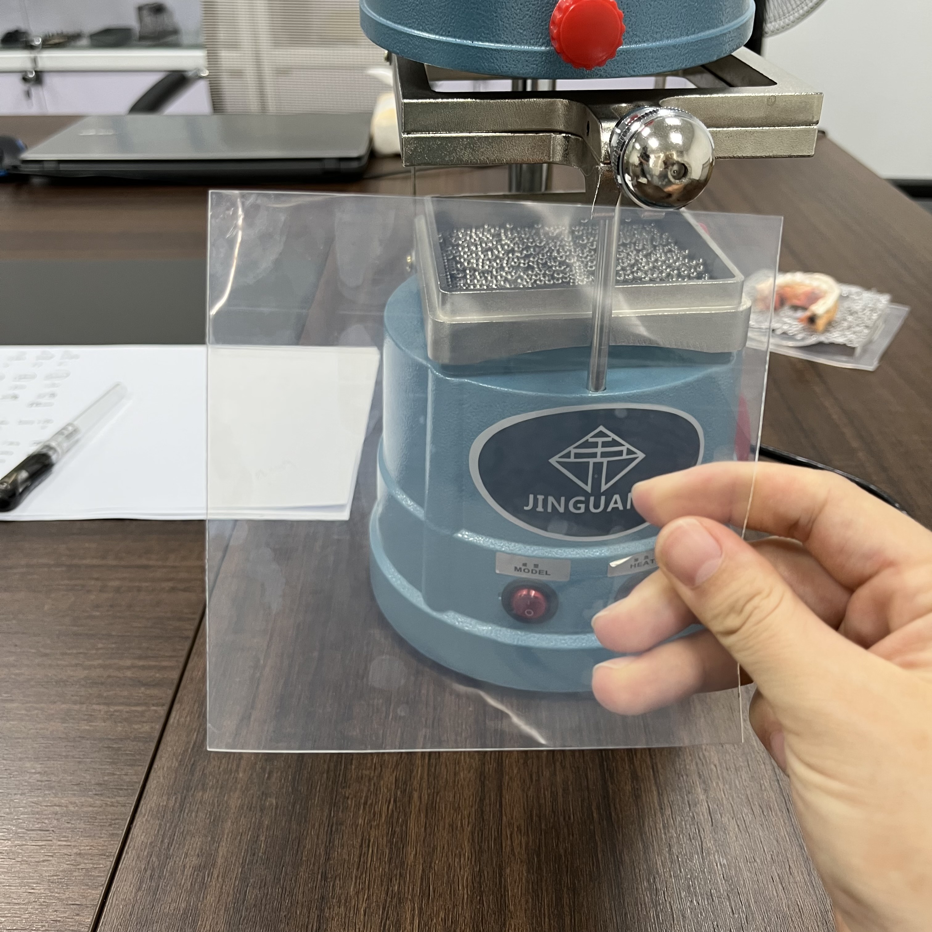 Стоматологический вакуумный станок с вилками EU/US/UK/AU/JP, стоматологическая лабораторная вакуумная формовочная машина