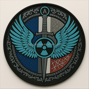 ป้ายผ้าพีวีซีแบบนุ่มสำหรับติดเสื้อผ้าแผ่นป้าย3D นุ่มทำจากยางพีวีซีแบบห่วงติดโลโก้ออกแบบได้ตามต้องการ - Product Image 2