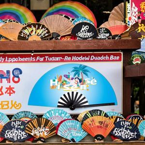 Éventails en bambou de 33 cm en gros, personnalisables avec logo imprimé, éventails à main pour la danse, idéaux pour les fêtes, artisanat en bambou - Product Image 6